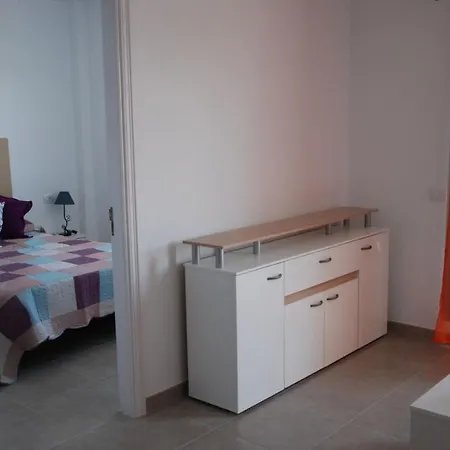 Apartment Ocean View Los Abrigos